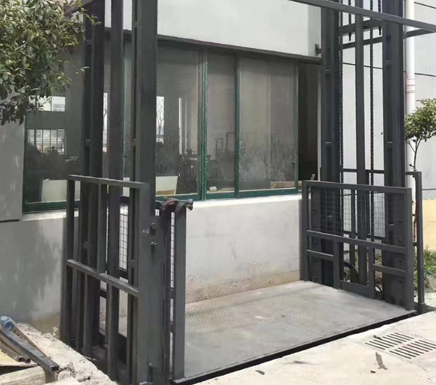 嘉峪关导轨式施工升降机助力民生工程提速增效